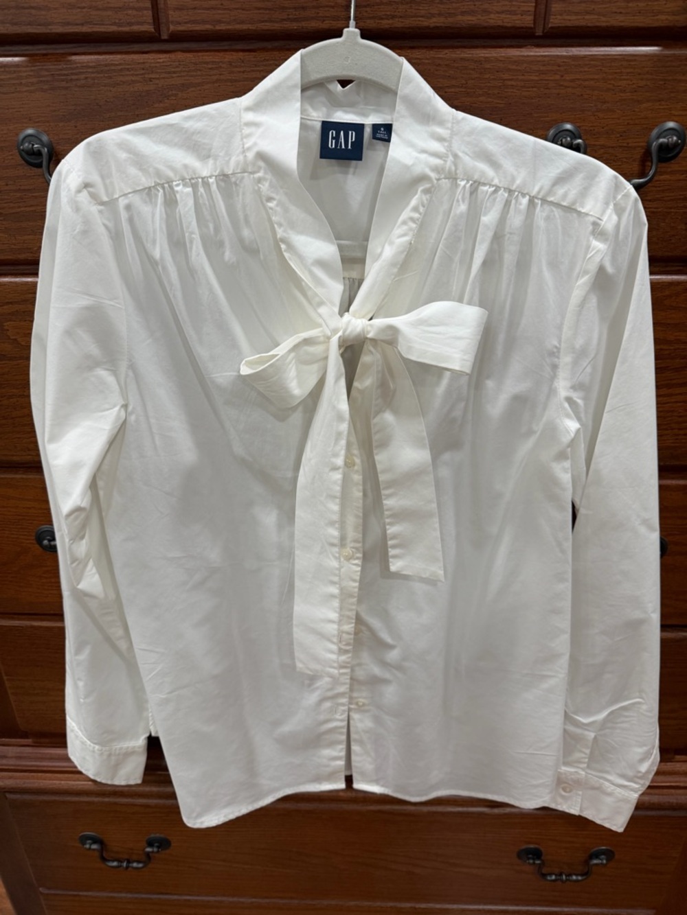 Gap cream blouse with tie, small tall